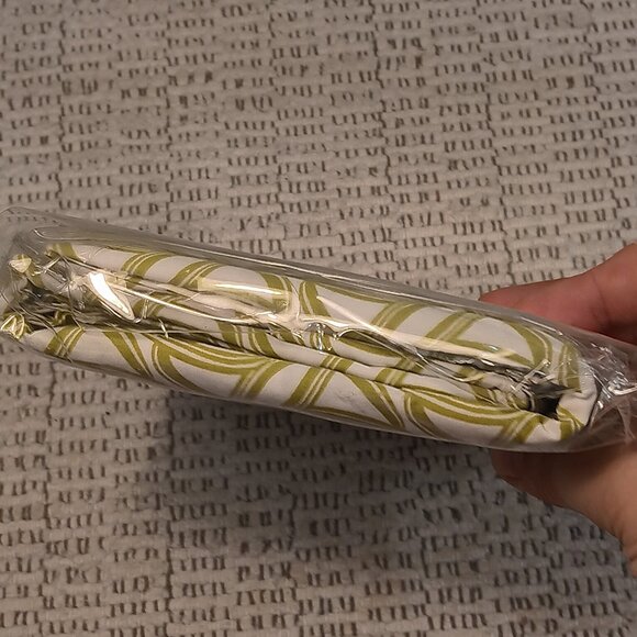 West Elm set of 2 standard size pillow shams cases green and white cotton NEW - Picture 6 of 9